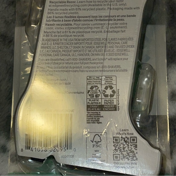 Schick Xtreme 3 Razors - Picture 5 of 7